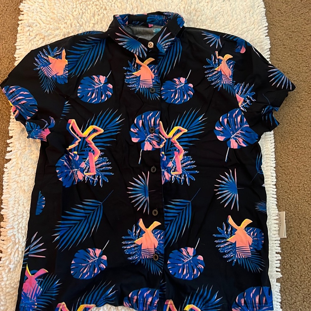 Dutch Bros button down Hawaiin style shirt
